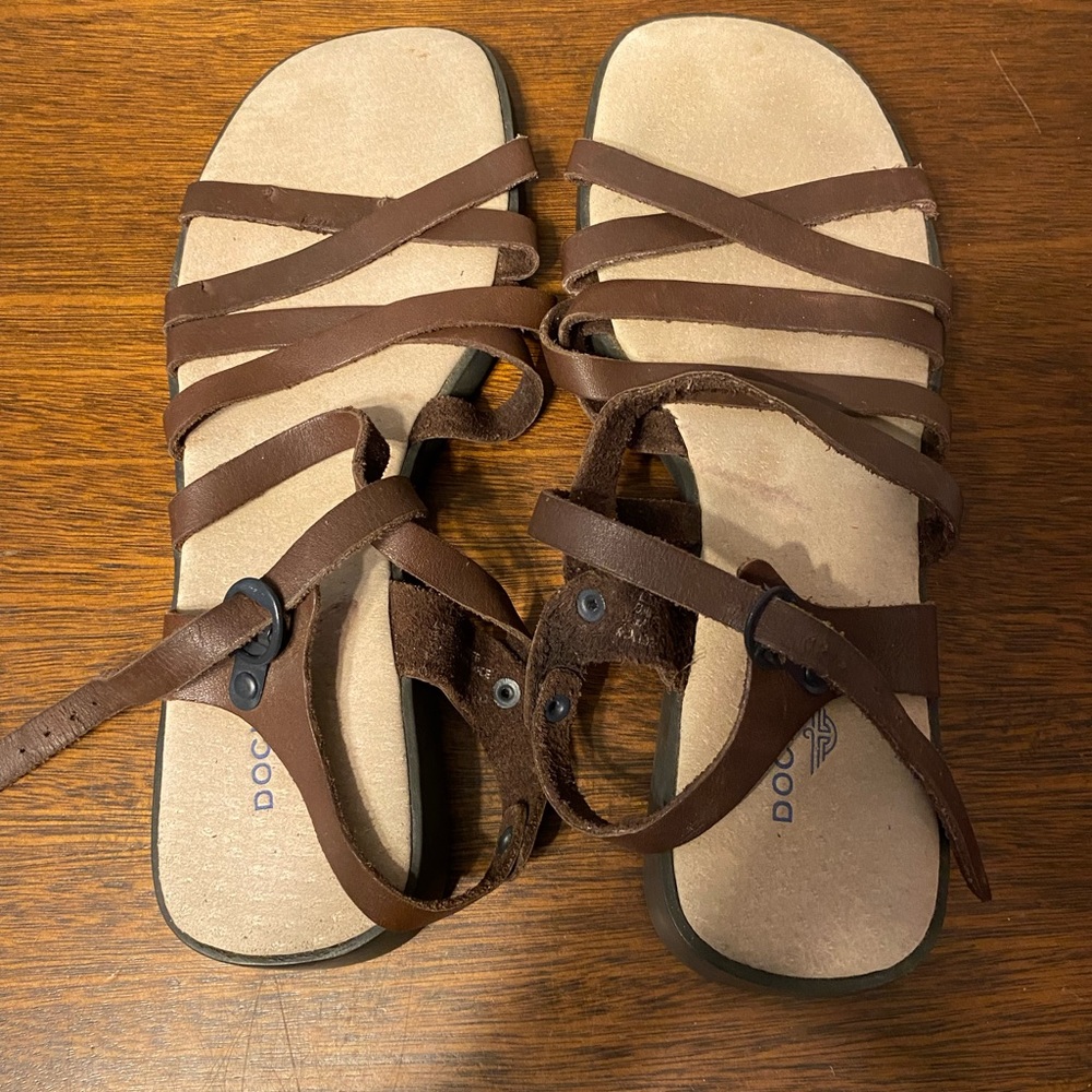 Dockers Brown Sandals and leather straps Womens size 7medium